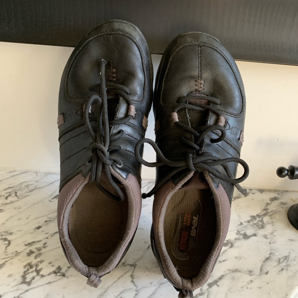 Teva Black and Brown Casual Hiking Shoes